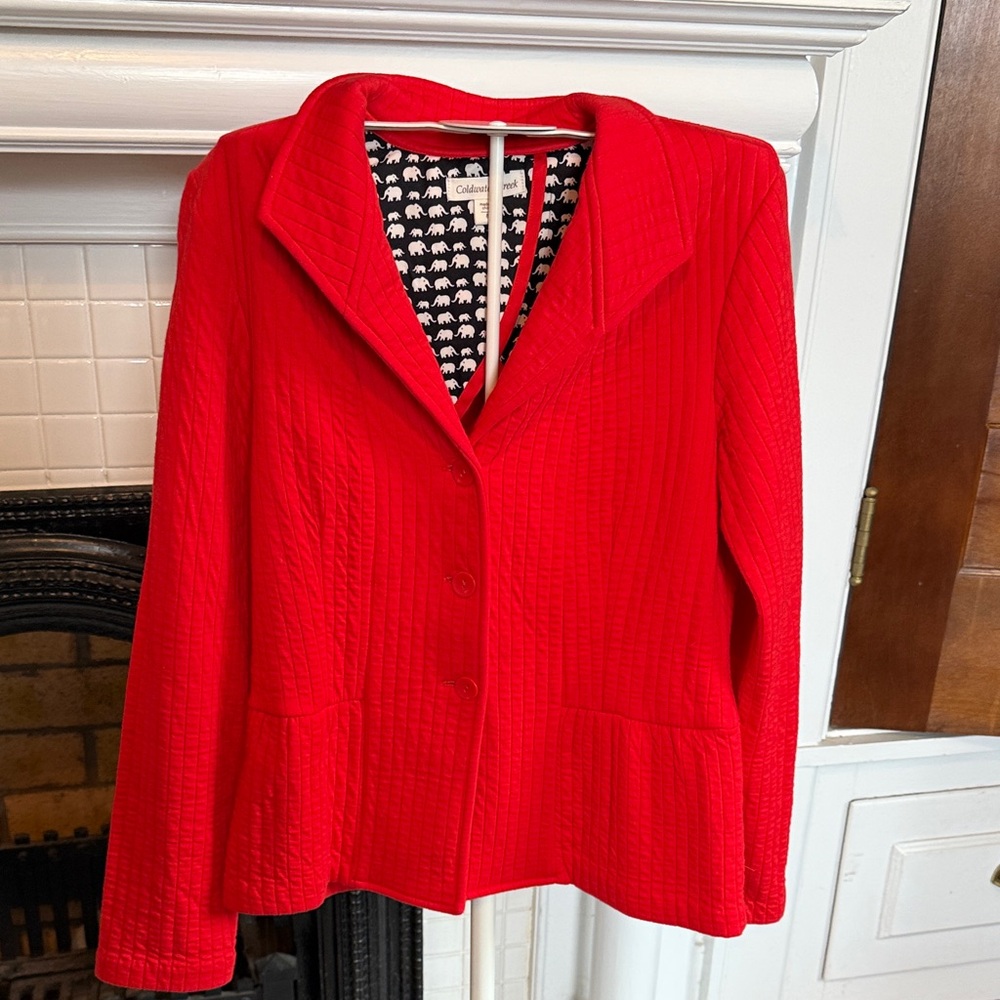 Coldwater Creek Scarlet Red Women's Blazer w/elephant lining. Worn twice
